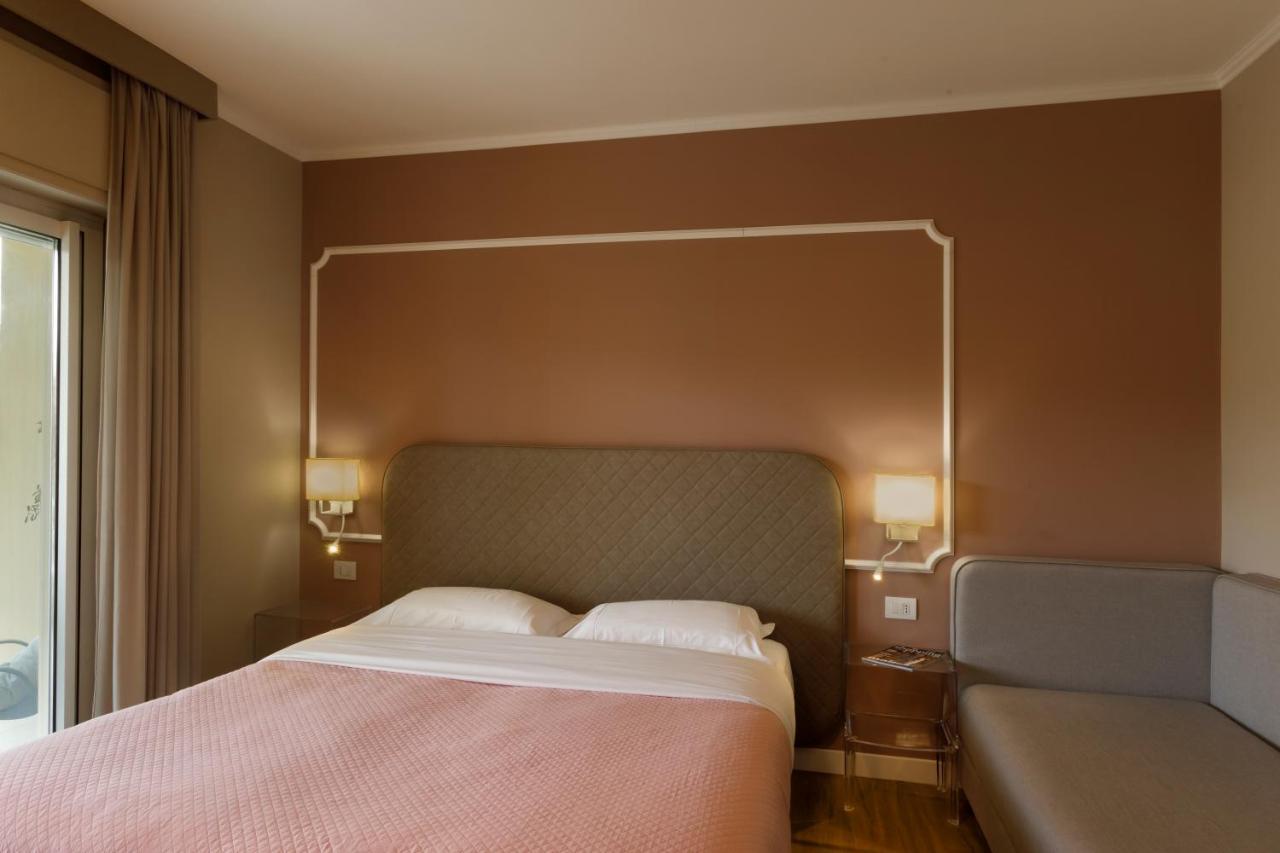 Mercury Rooms Cagliari Extérieur photo
